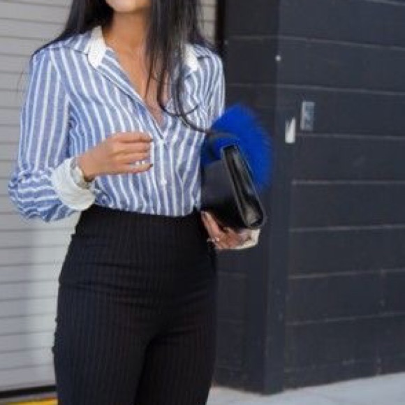 Vintage Tops - VINTAGE / Pin Stripe Peter Pan Collar Blouse